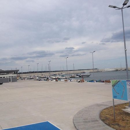 Emona Apartment Burgas Exterior foto